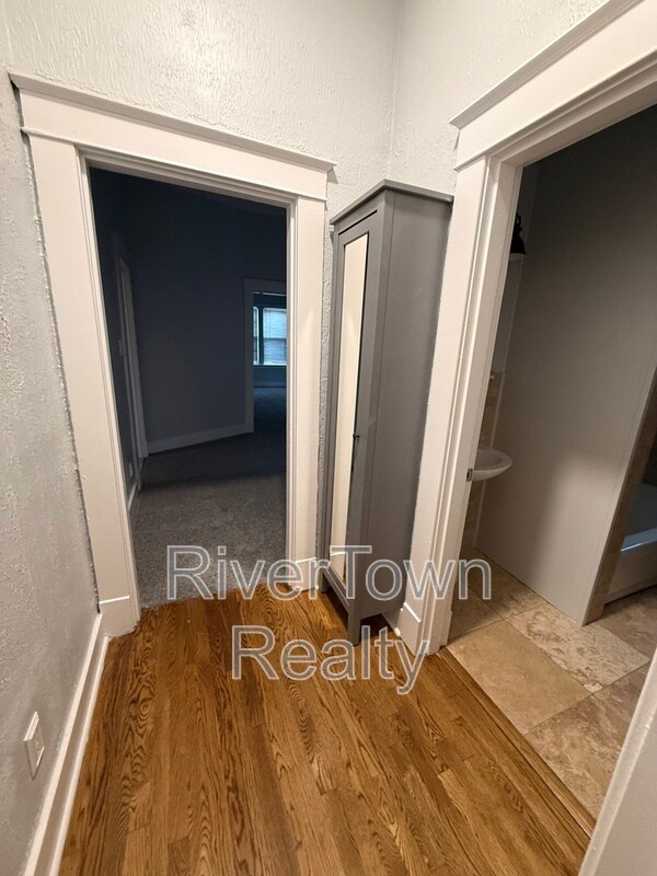 Building Photo - 2023 Higbee Ave