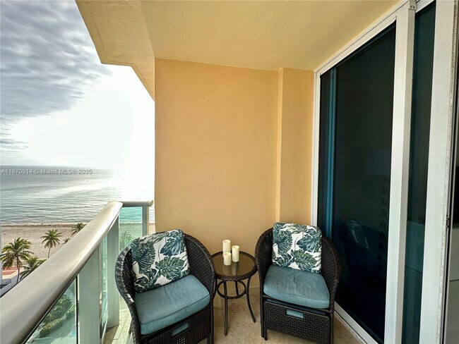 Building Photo - 2501 S Ocean Dr