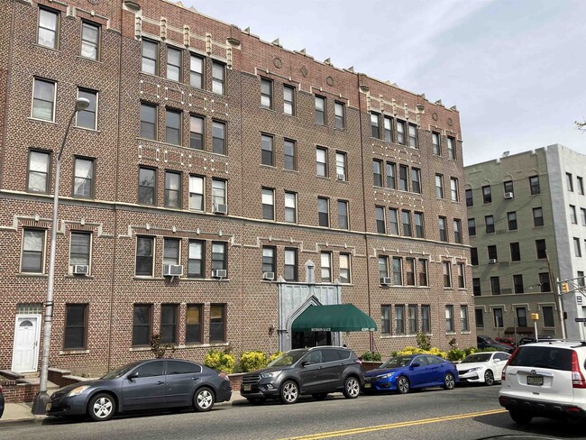 Primary Photo - 6209-6215 JFK Blvd E
