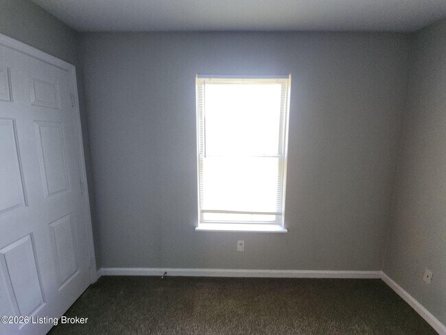 Building Photo - 4103 Blue Lick Ct