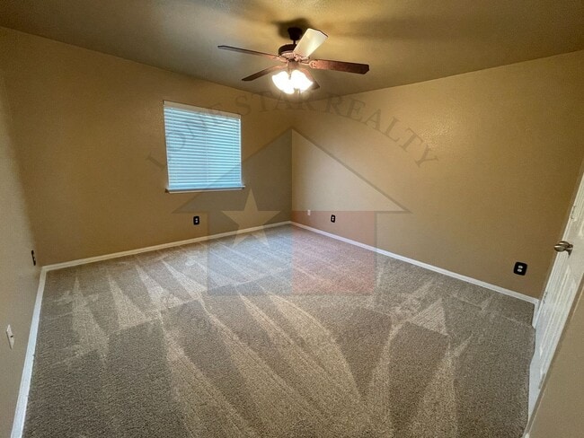 Building Photo - 507 Taurus Dr