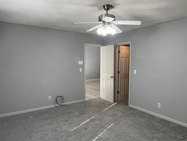 Building Photo - 2268 Unaliyi Trail