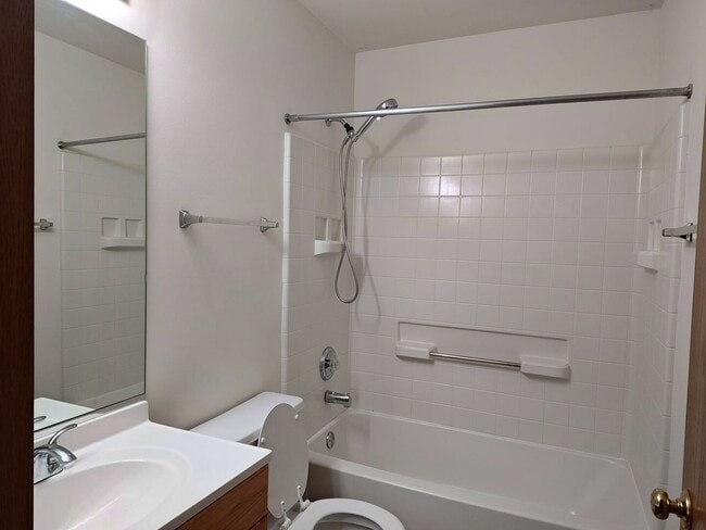 Building Photo - 283 Camel Bend Ct