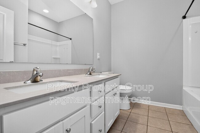Building Photo - 3010 Eagle Ridge Ln