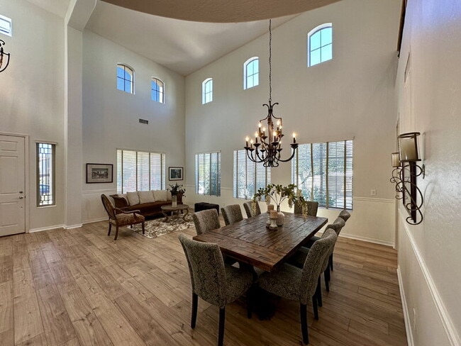 Building Photo - 4307 S Kimberlee Dr