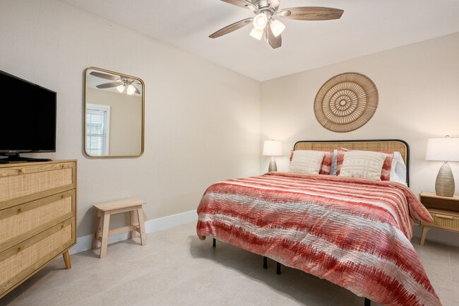 Building Photo - 2947 High Plains Dr