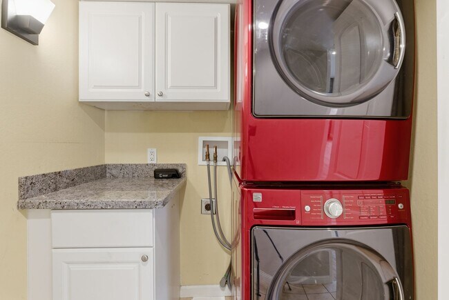 Building Photo - Exceptional Home in the Back of the Valley, Pacifica