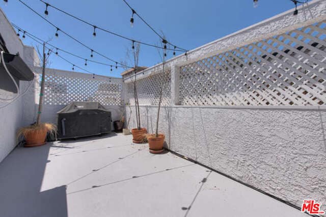 Building Photo - 100 N Wetherly Dr