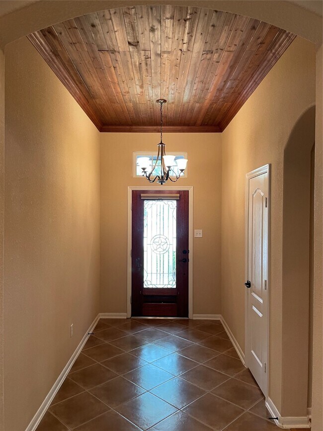 Building Photo - 6118 Castle Peak Ln