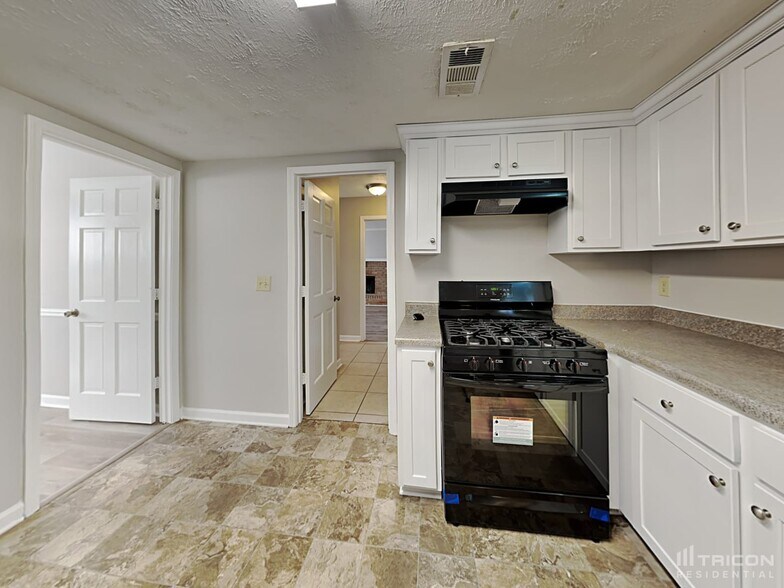 Building Photo - 5272 Omalley Ln