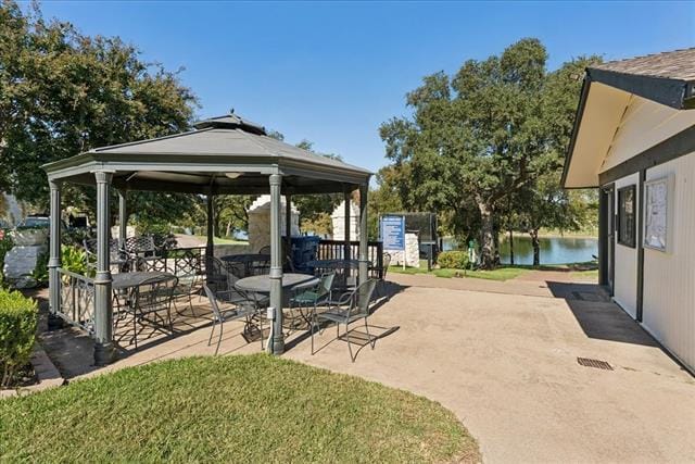 Building Photo - 2905 Country Pl Cir