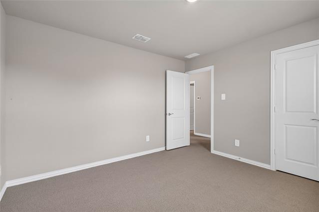 Building Photo - 505 Willet Dr