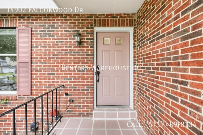Building Photo - 14902 Falconwood Dr