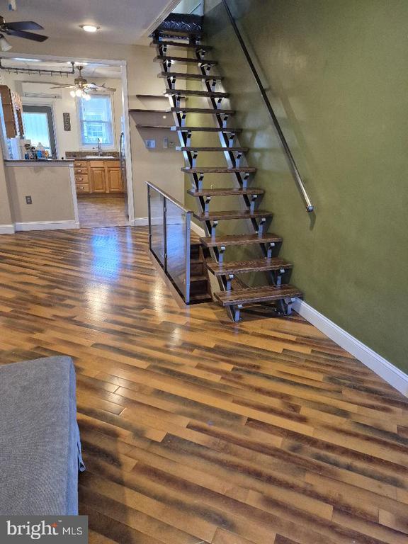 Building Photo - 2417 S Opal St