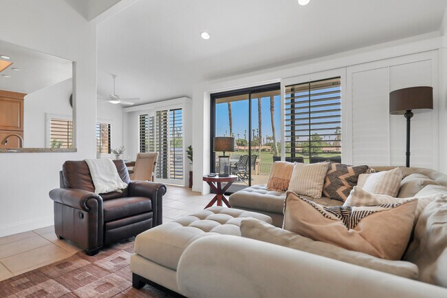 Building Photo - 76570 Hollyhock Dr
