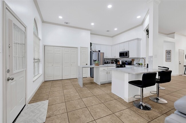 Building Photo - 14902 Carolina Falls Ln
