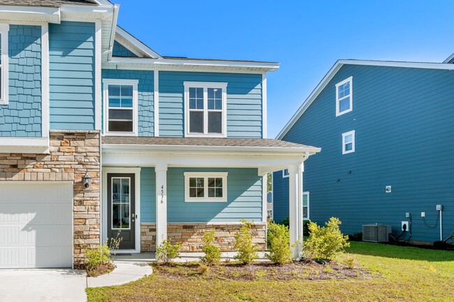 Building Photo - 4536 Lady Slipper Dr