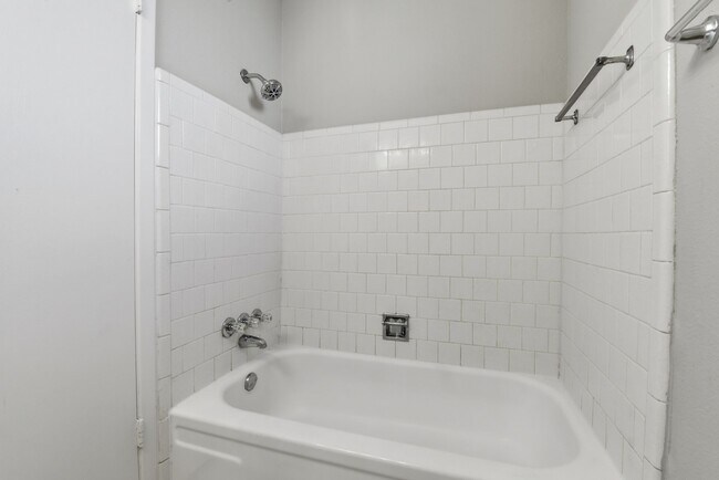 Building Photo - 4438 McCleester Dr