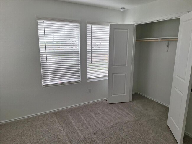 Building Photo - 18001 Prairie Falcon Wy