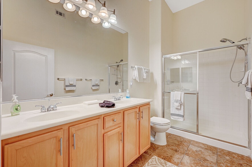 Building Photo - 3351 Indian Shadow St