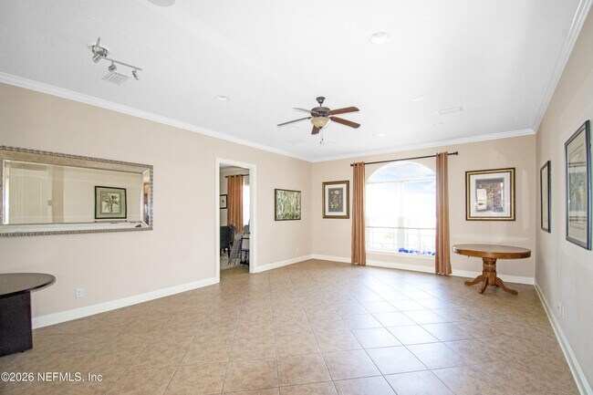 Building Photo - 26 Utina Wy