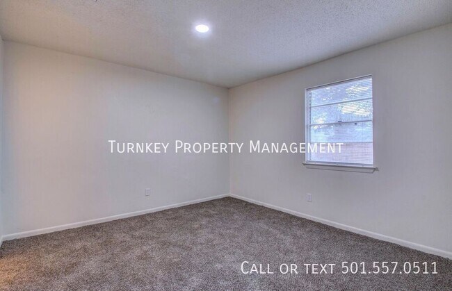 Building Photo - 8819 Tanya Dr