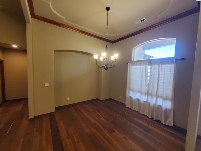 Building Photo - South Kennewick Rambler for rent