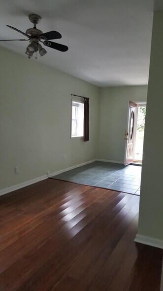 View from living room - unfurnished - 91 Waterman Ave