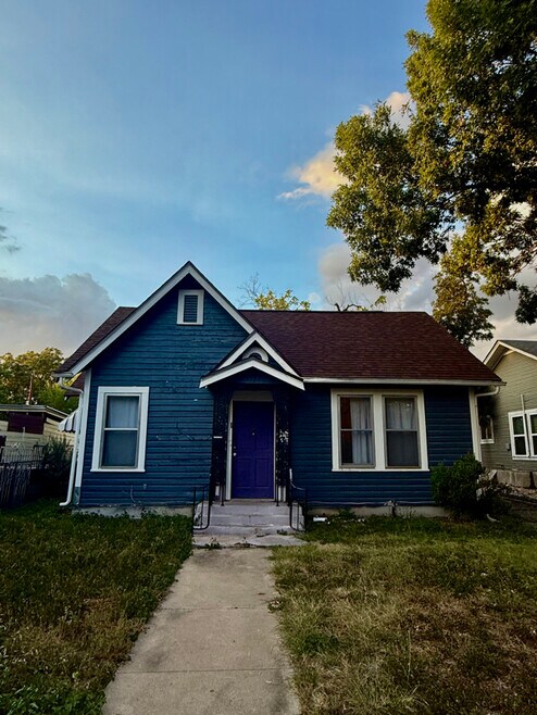 Building Photo - 1131 McKinley Ave