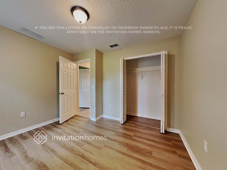 Building Photo - 1583 Carmona Ct