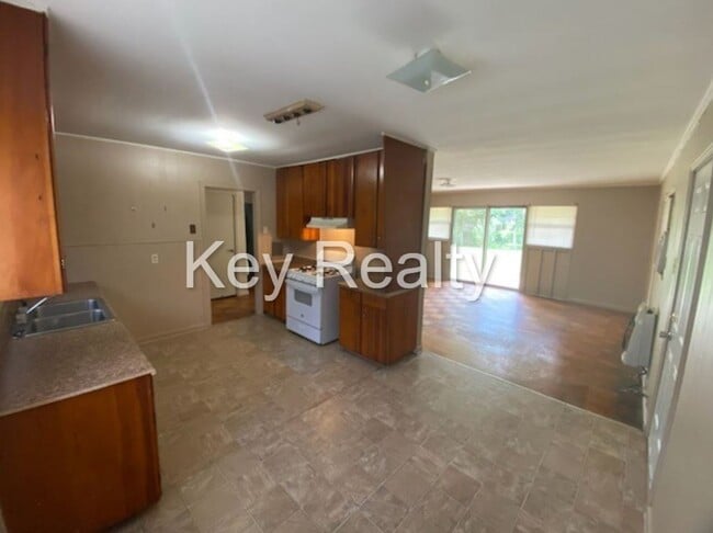 Building Photo - 2908 Kathy Ann St