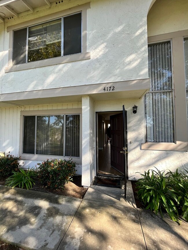 Primary Photo - Spacious 3-Bedroom Townhome in Beautiful O...