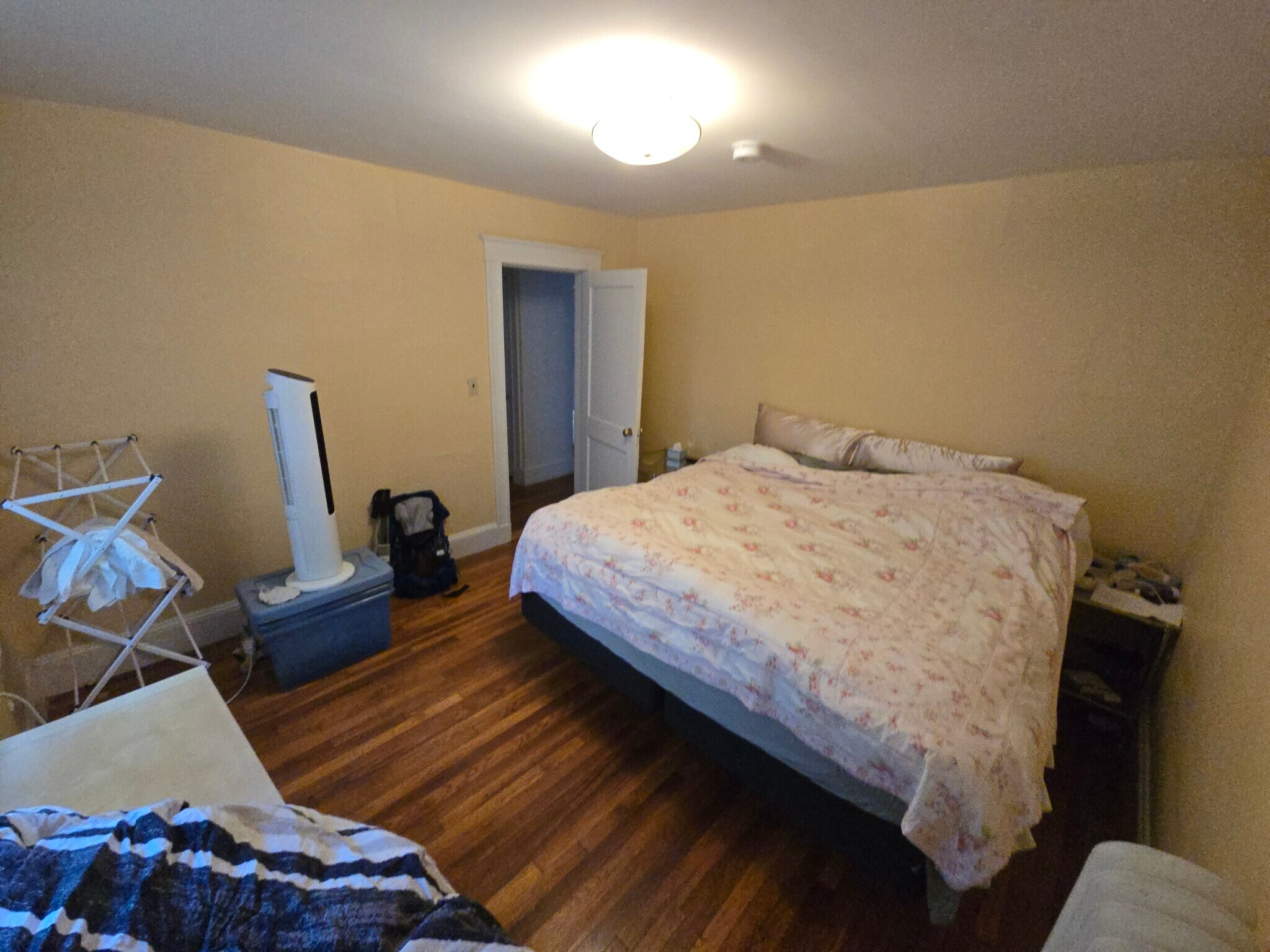 Building Photo - 281 Lowell Ave