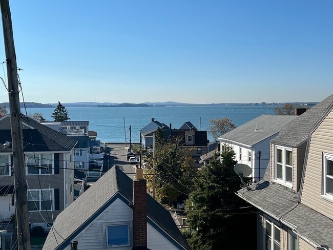 Building Photo - 23 B Siren St