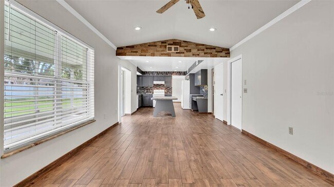 Building Photo - 2430 Falcon Ln