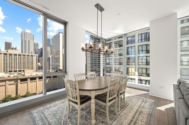 Building Photo - 403 N Wabash Ave