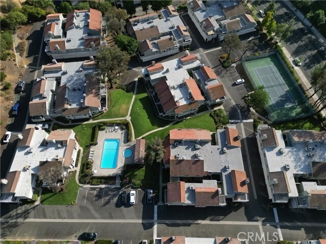Building Photo - 700 Golden Springs Dr