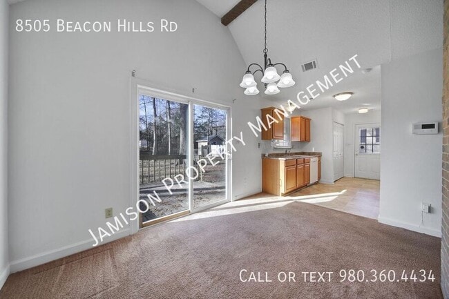 Building Photo - 8505 Beacon Hills Rd