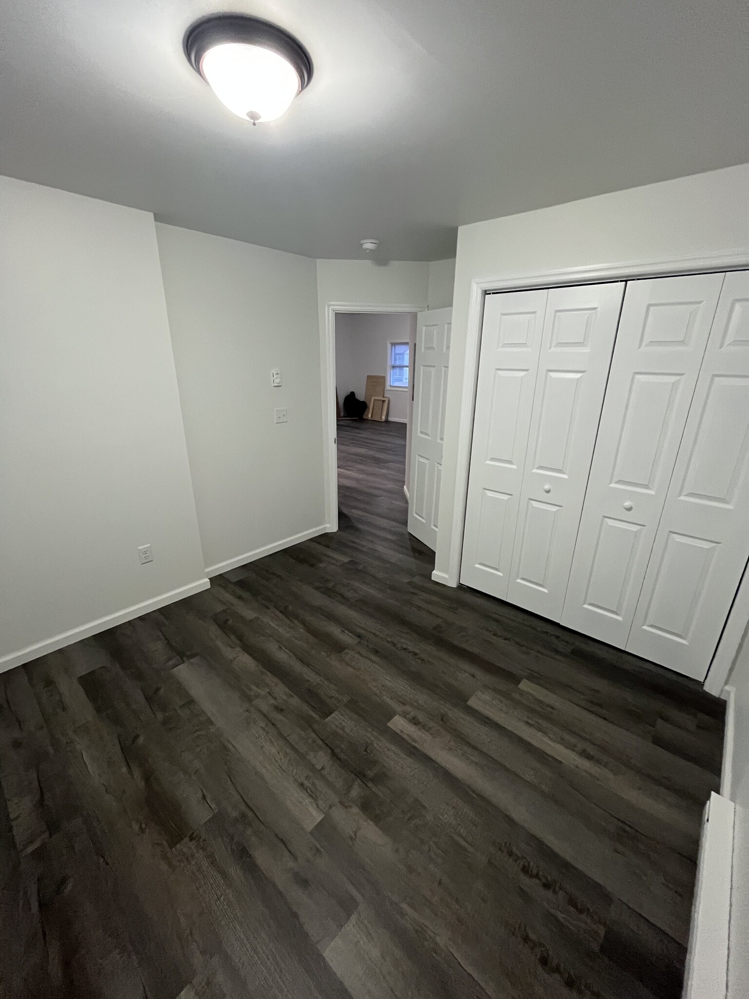 Bedroom 1 - 89 S Lake Ave