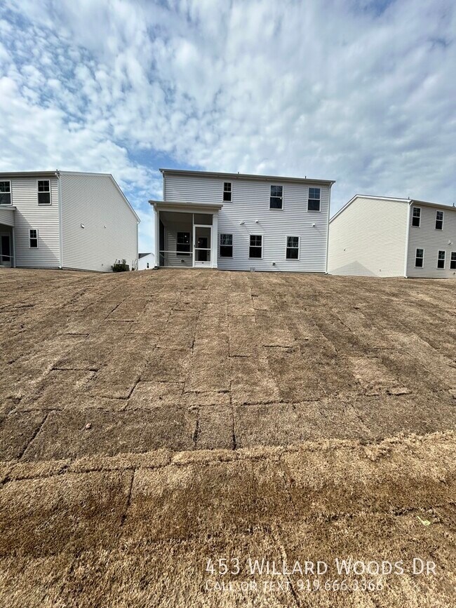 Building Photo - 453 Willard Wds Dr