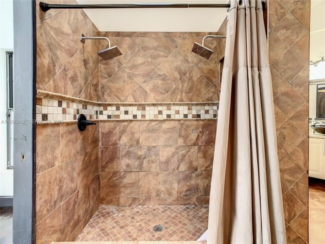 Building Photo - 2261 Mariner Cove