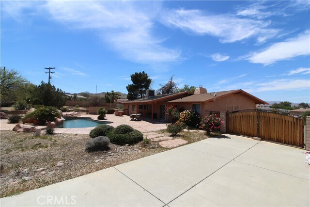 Building Photo - 57801 San Tropeze Dr