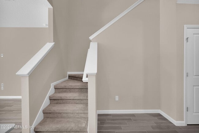 Building Photo - 12811 Josslyn Ln