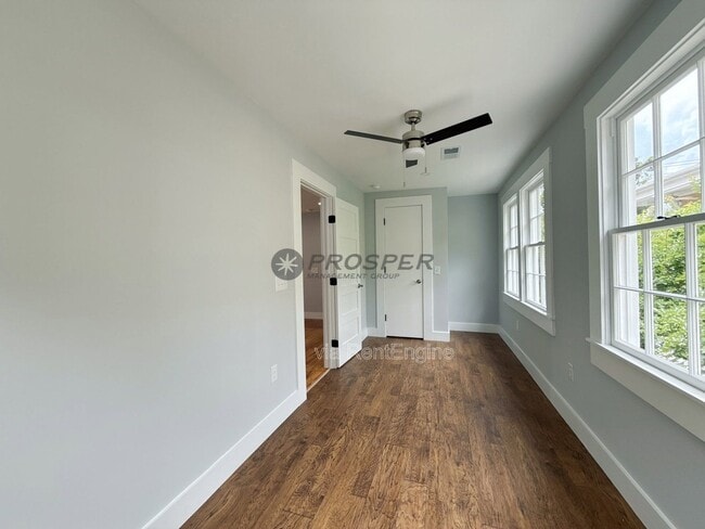 Building Photo - 250 Rutledge Ave