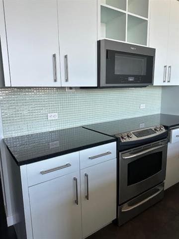 Building Photo - 2600 W 7th St