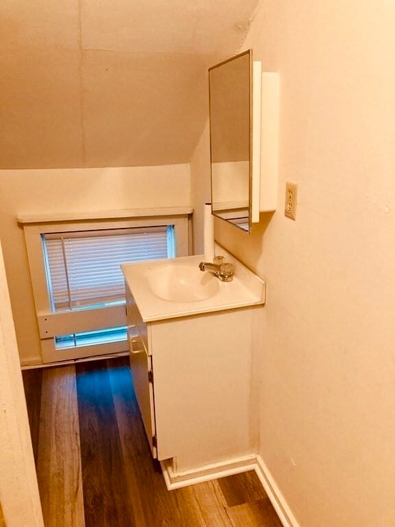 Building Photo - 245 County St