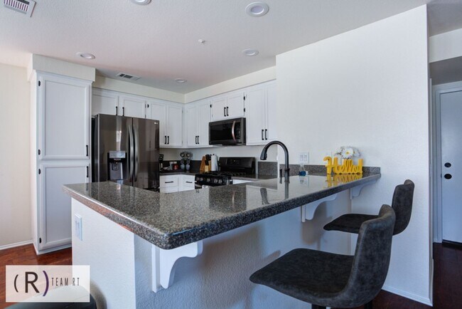 Building Photo - A Bright and Cozy Home with 3 Bedroom and 2 Bathroom with a Loft