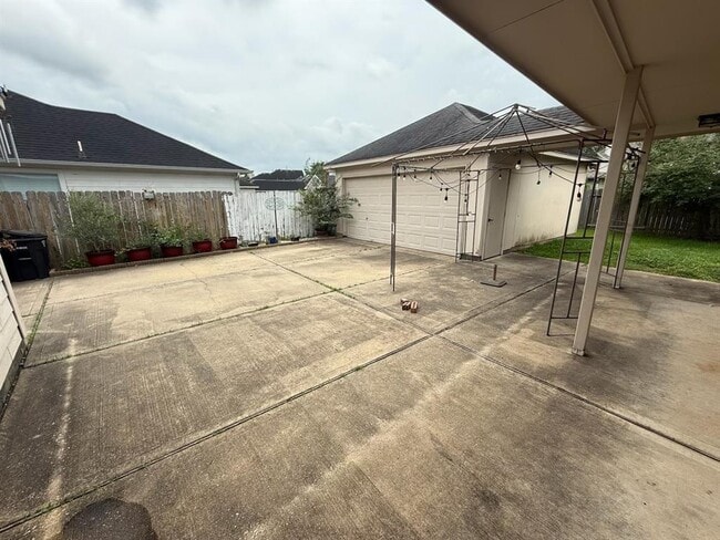 Building Photo - 3815 Lake Edinburg Ln