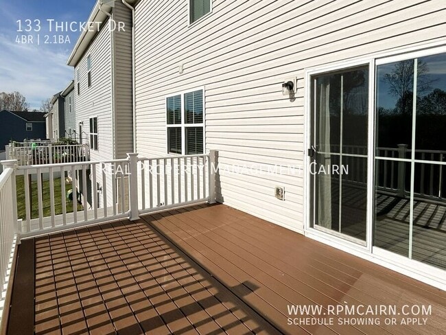 Building Photo - 133 Thicket Dr