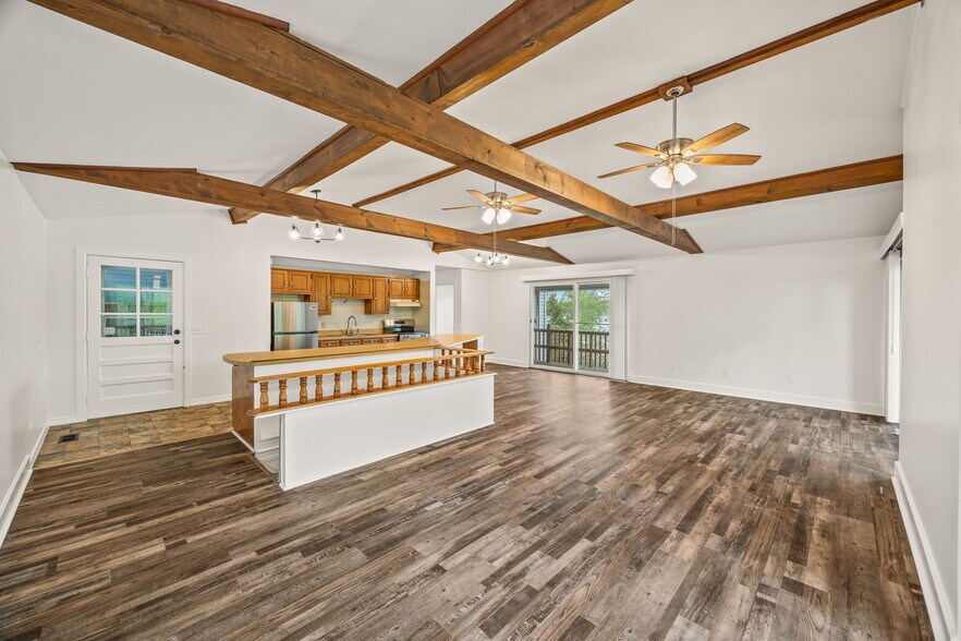 Building Photo - 258 Idlewild Dr